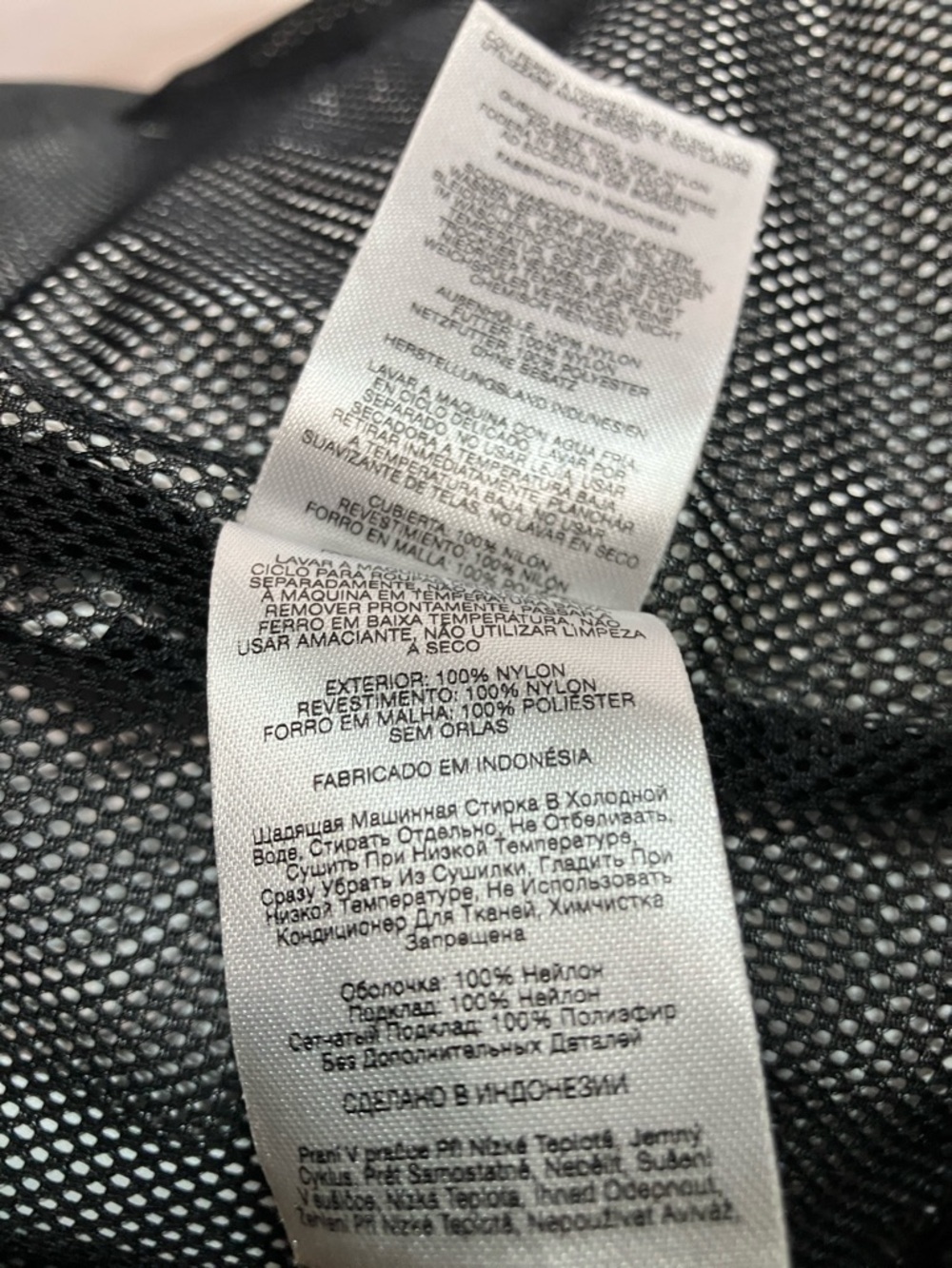 Columbia Black Waterproof Hooded Rain Jacket - Picture 14 of 15